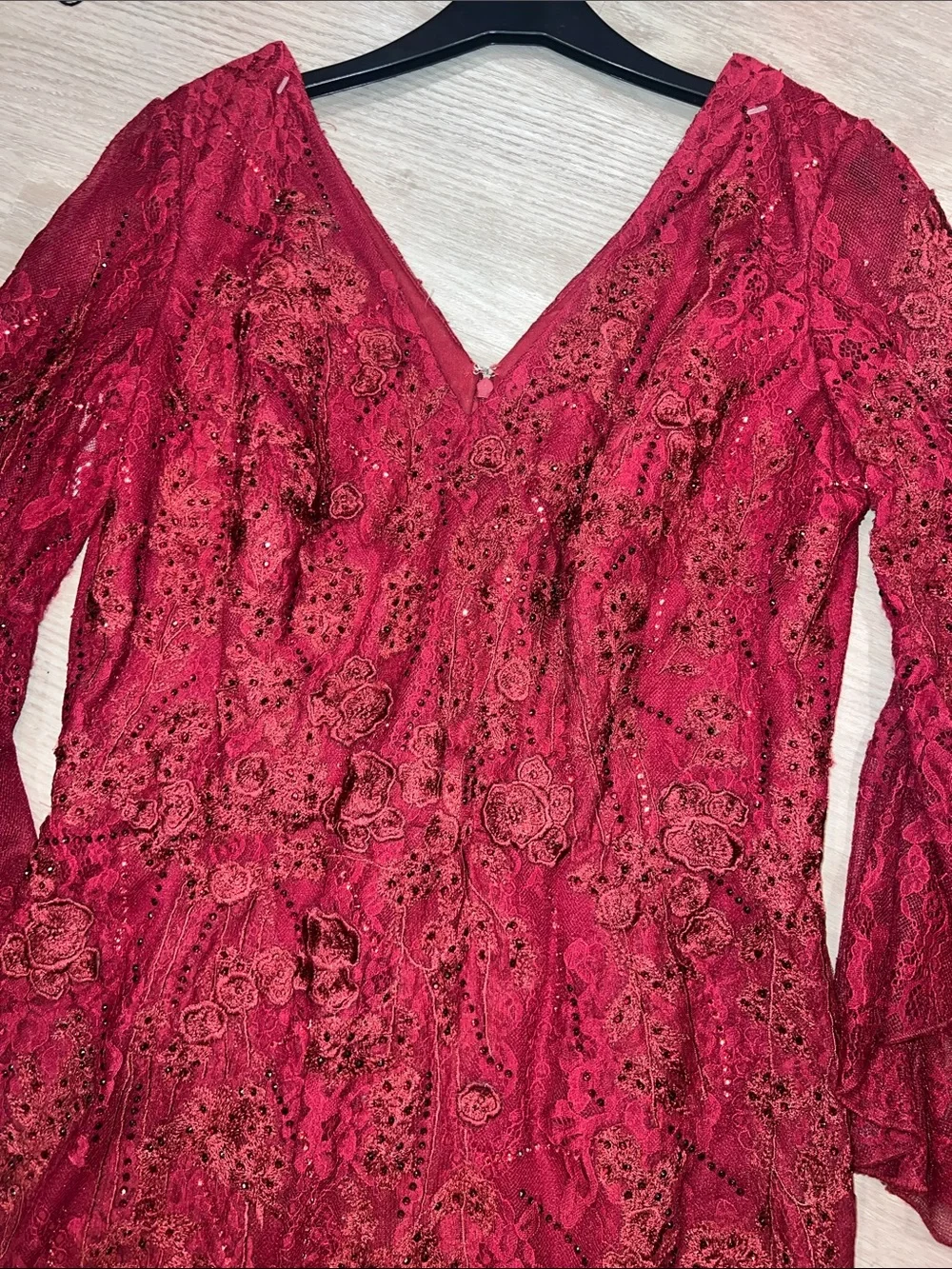 Jovani similar style